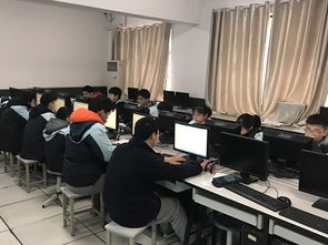 南京新港中等專業(yè)學(xué)校完成16級(jí)計(jì)算機(jī)與數(shù)碼產(chǎn)品維修專業(yè)“3+3”轉(zhuǎn)段考試